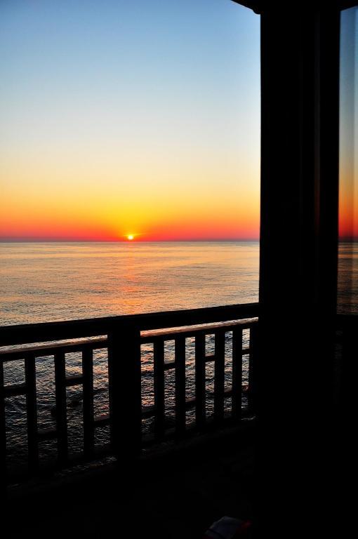 Deep Blue Guest House Sozopol Camera foto