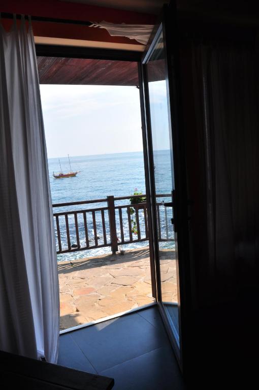 Deep Blue Guest House Sozopol Camera foto