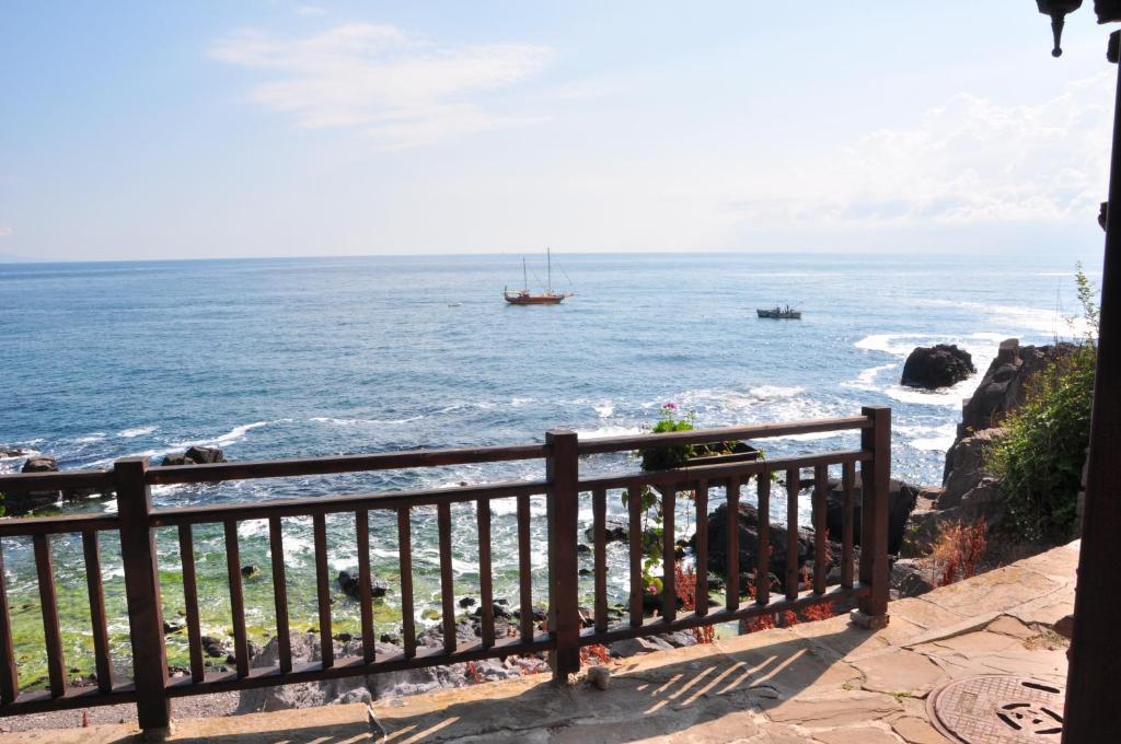 Deep Blue Guest House Sozopol Camera foto