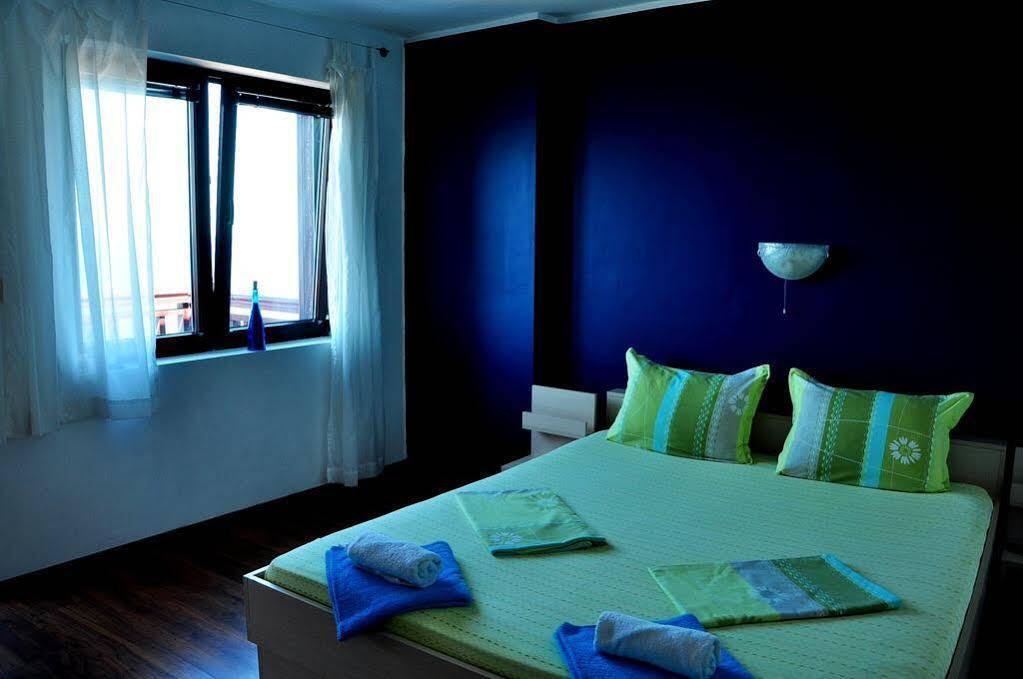 Deep Blue Guest House Sozopol Esterno foto