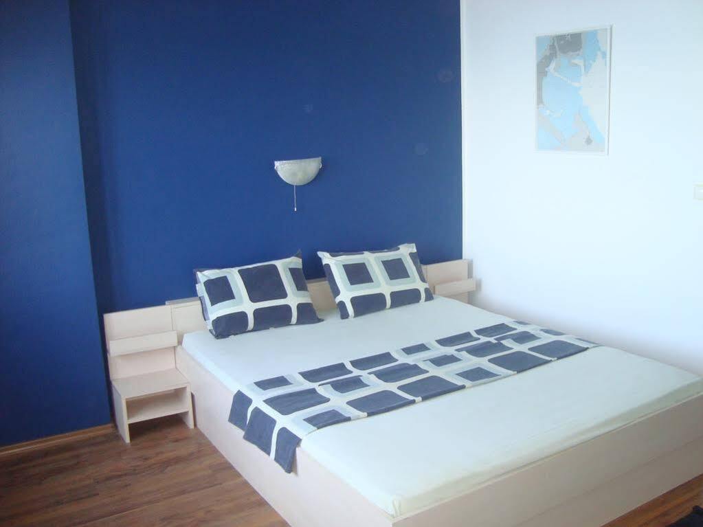 Deep Blue Guest House Sozopol Esterno foto